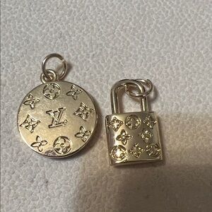 Gold Designer Charm and Lock Set